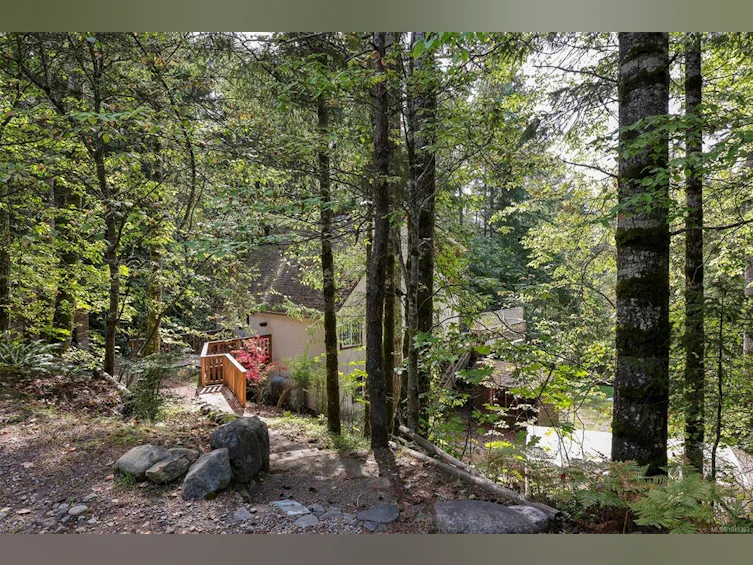 4026 Macaulay Road, Black Creek, BC, V9J 1C8 - 25