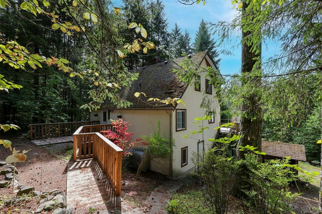 4026 Macaulay Road, Black Creek, BC, V9J 1C8 - 27
