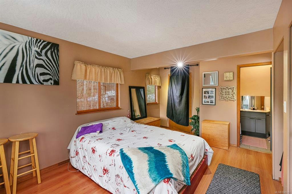 4026 Macaulay Road, Black Creek, BC, V9J 1C8 - 12