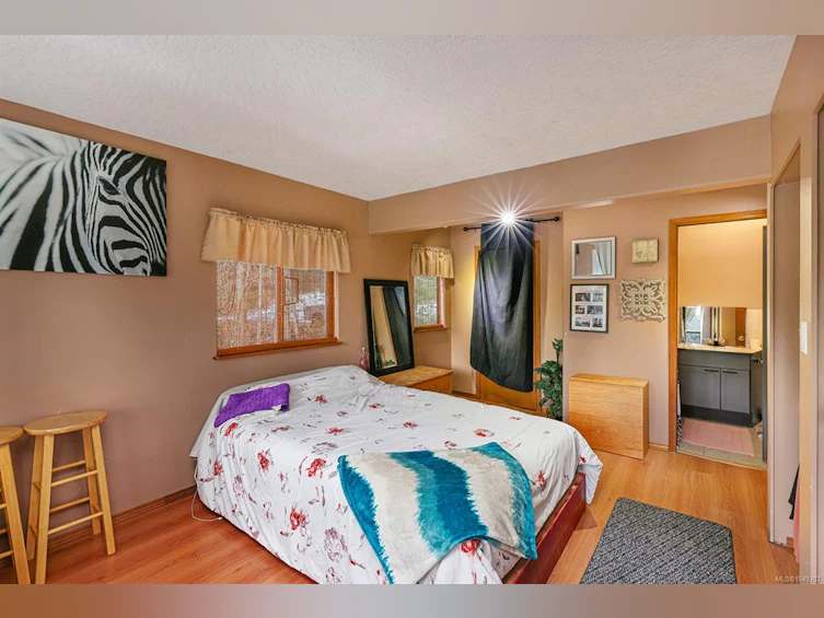 4026 Macaulay Road, Black Creek, BC, V9J 1C8 - 12