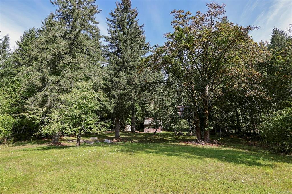 4026 Macaulay Road, Black Creek, BC, V9J 1C8 - 37