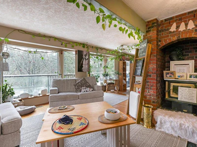4026 Macaulay Road - 2