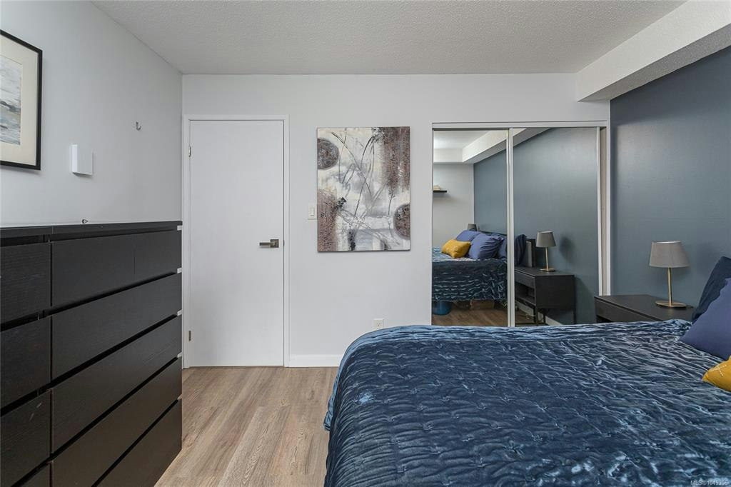 109-1655 Begbie Street, Victoria, BC, V8R 1L4 - 15