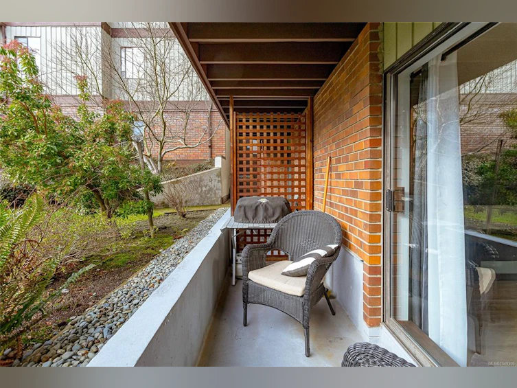 109-1655 Begbie Street, Victoria, BC, V8R 1L4 - 17