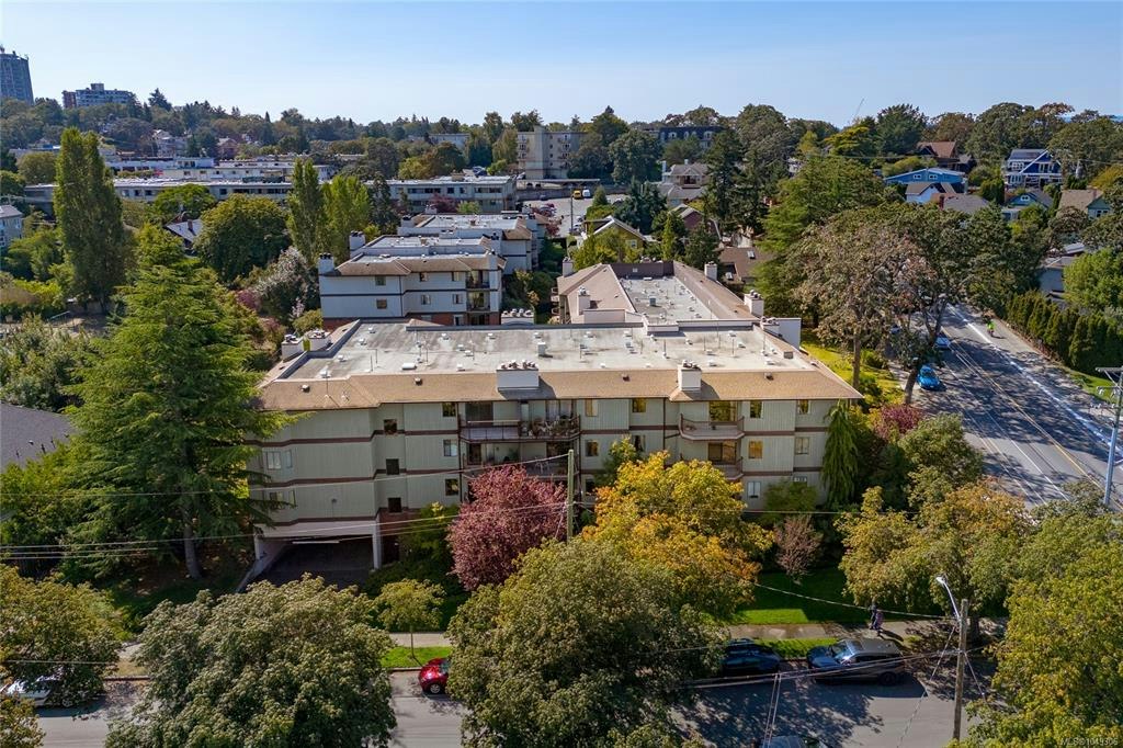 109-1655 Begbie Street - 3