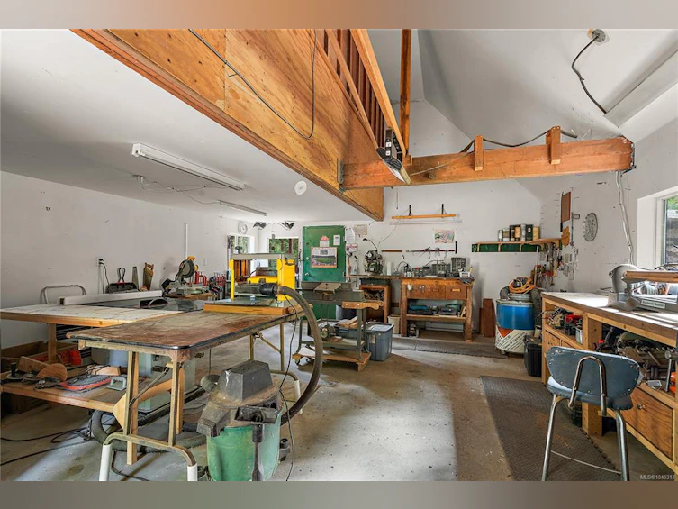 486 Bluff Way, Mayne Island, BC, V0N 2J2 - 38