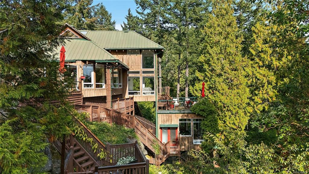 486 Bluff Way, Mayne Island, BC, V0N 2J2 - 4