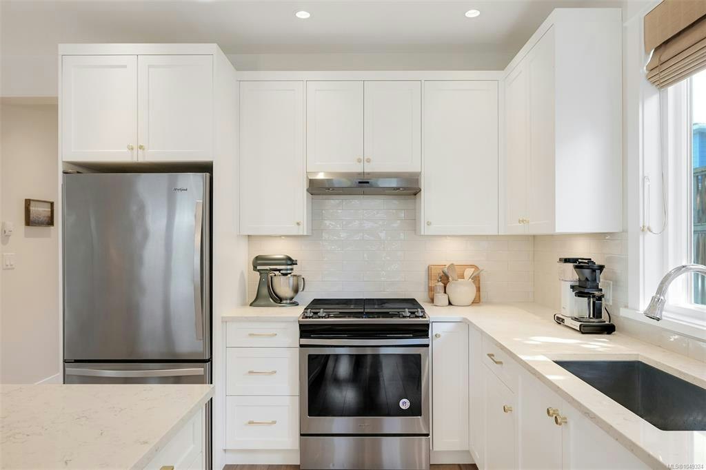 104-1964 John Road, North Saanich, BC, V8L 2P9 - 22