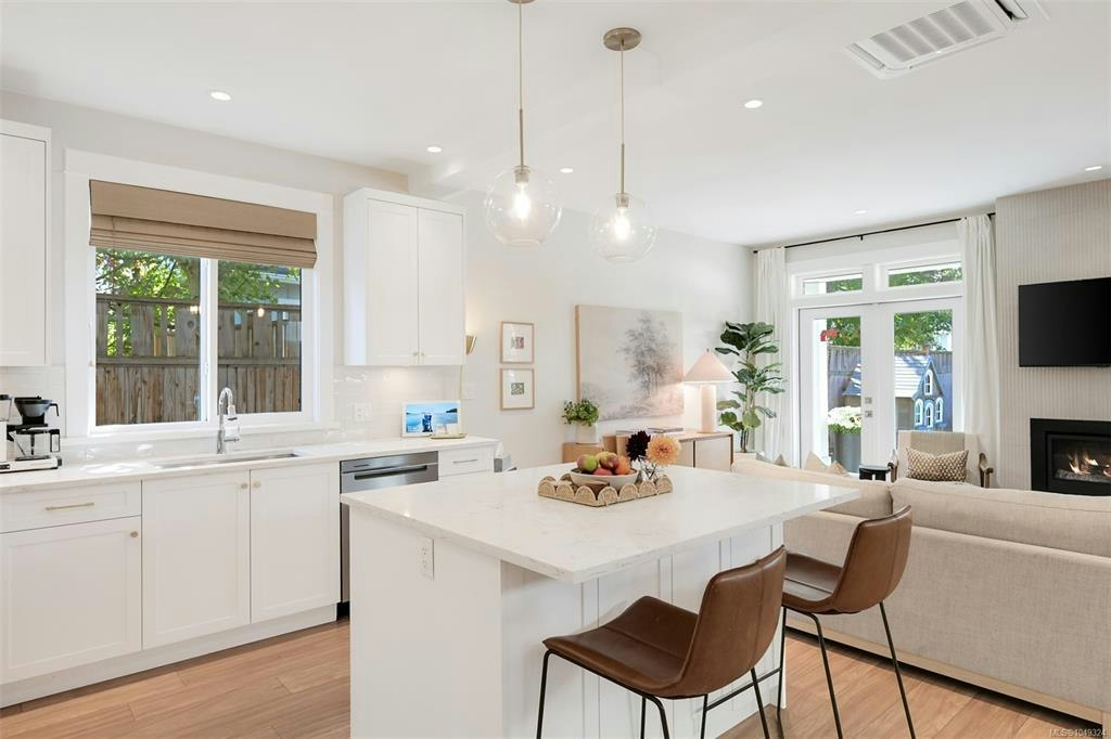 104-1964 John Road, North Saanich, BC, V8L 2P9 - 17