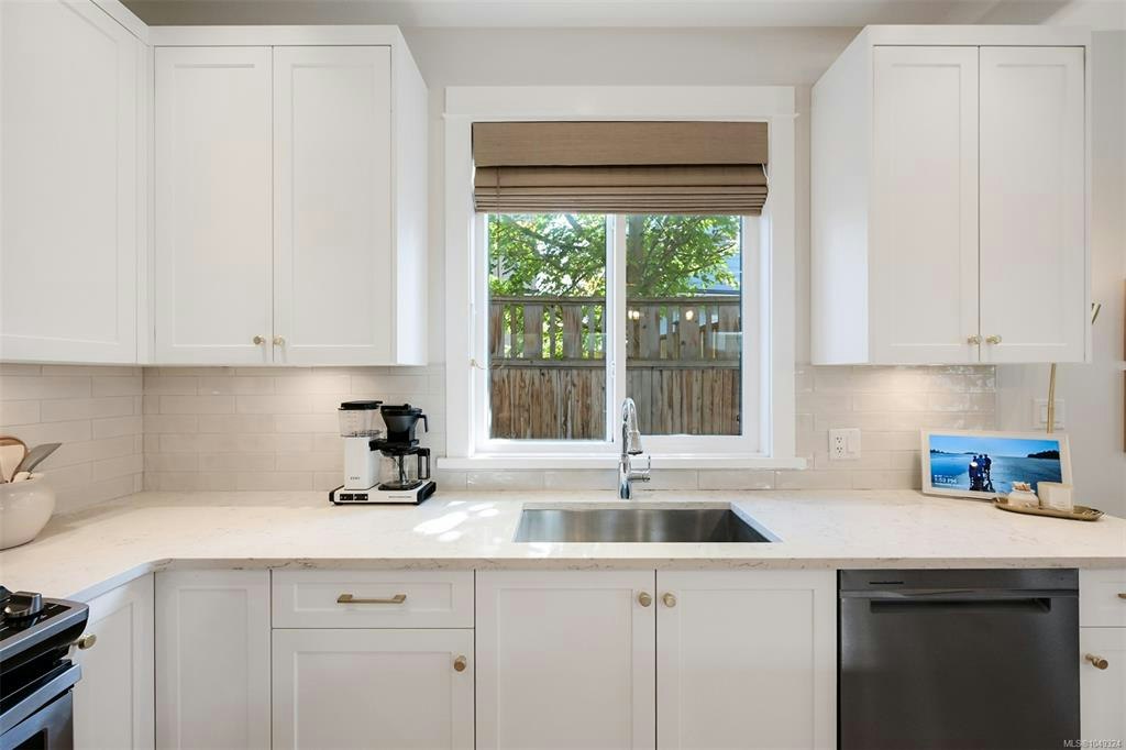 104-1964 John Road, North Saanich, BC, V8L 2P9 - 21