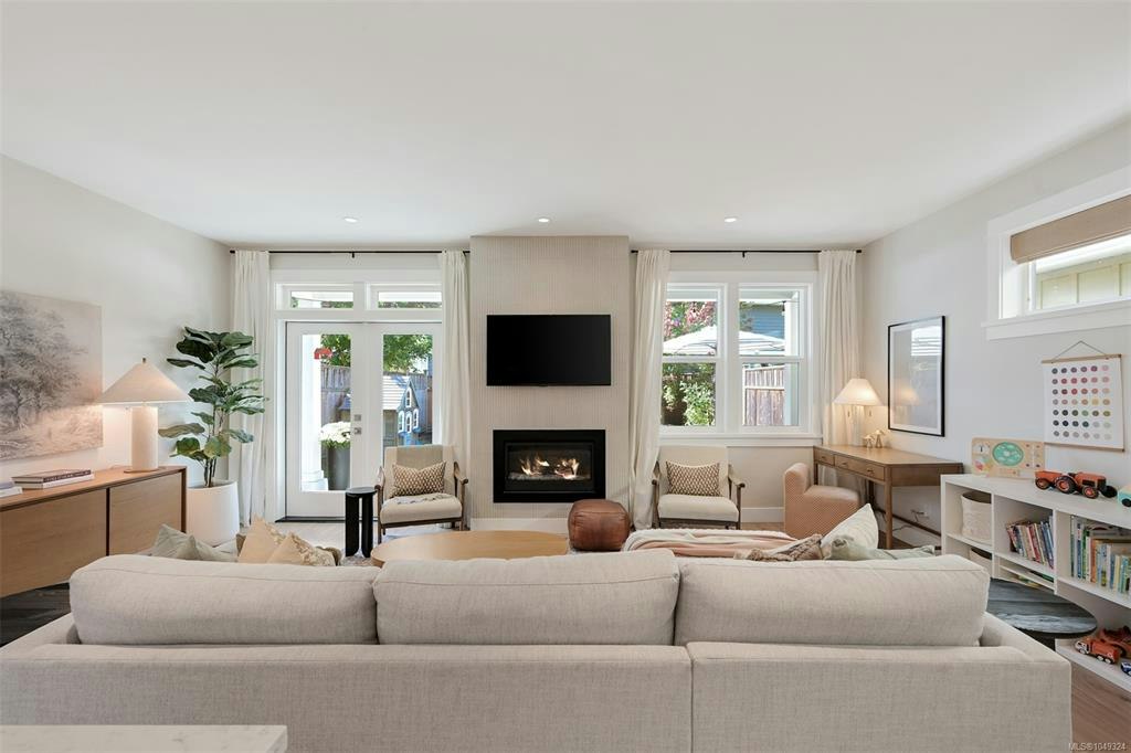 104-1964 John Road, North Saanich, BC, V8L 2P9 - 8