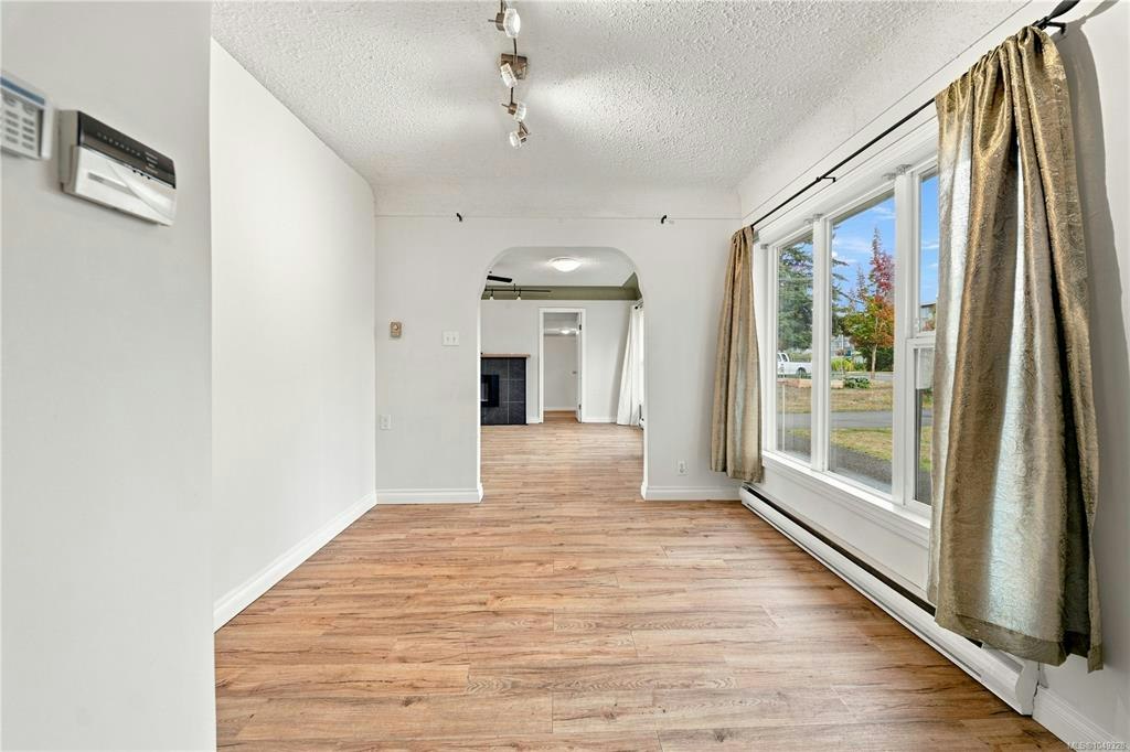 141 E Jensen Avenue, Parksville, BC, V9P 2H6 - 42
