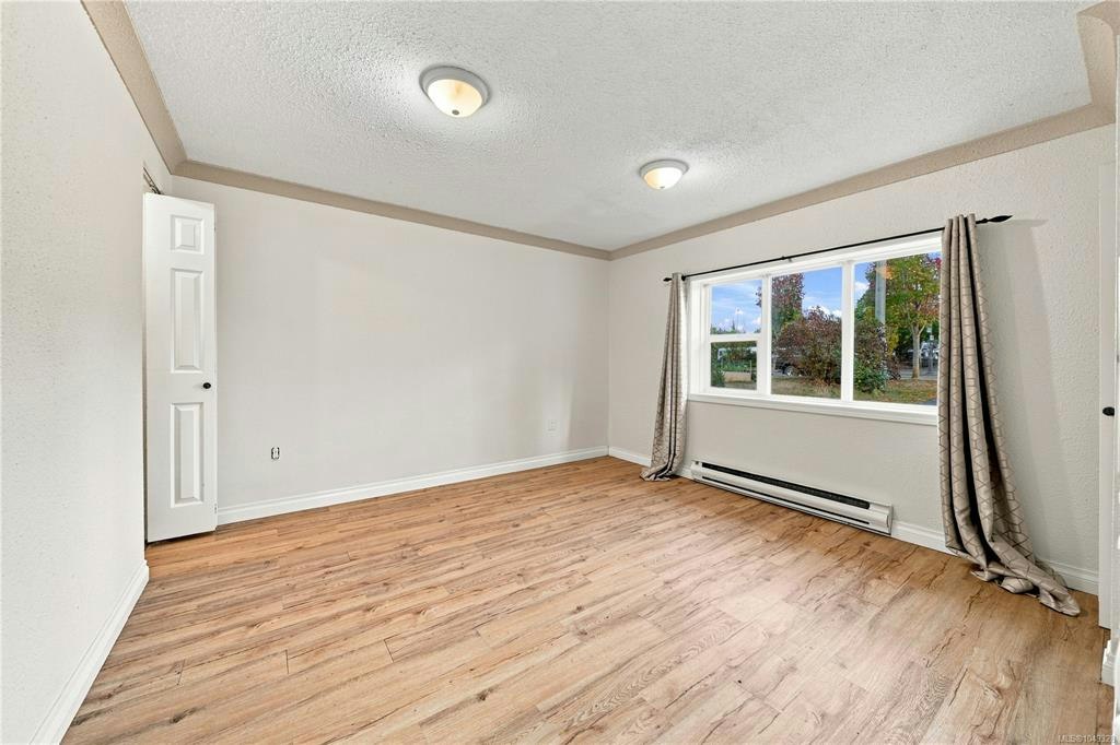 141 E Jensen Avenue, Parksville, BC, V9P 2H6 - 14