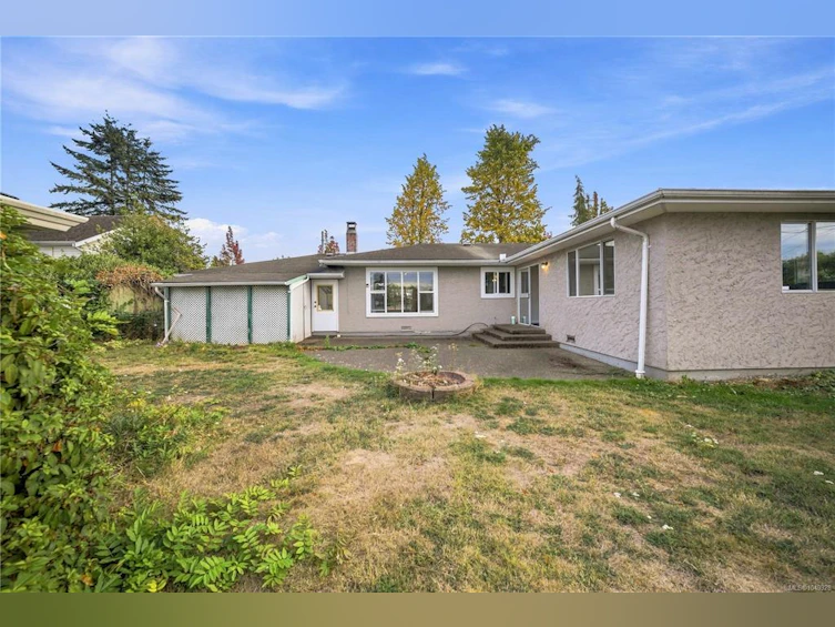 141 E Jensen Avenue, Parksville, BC, V9P 2H6 - 47