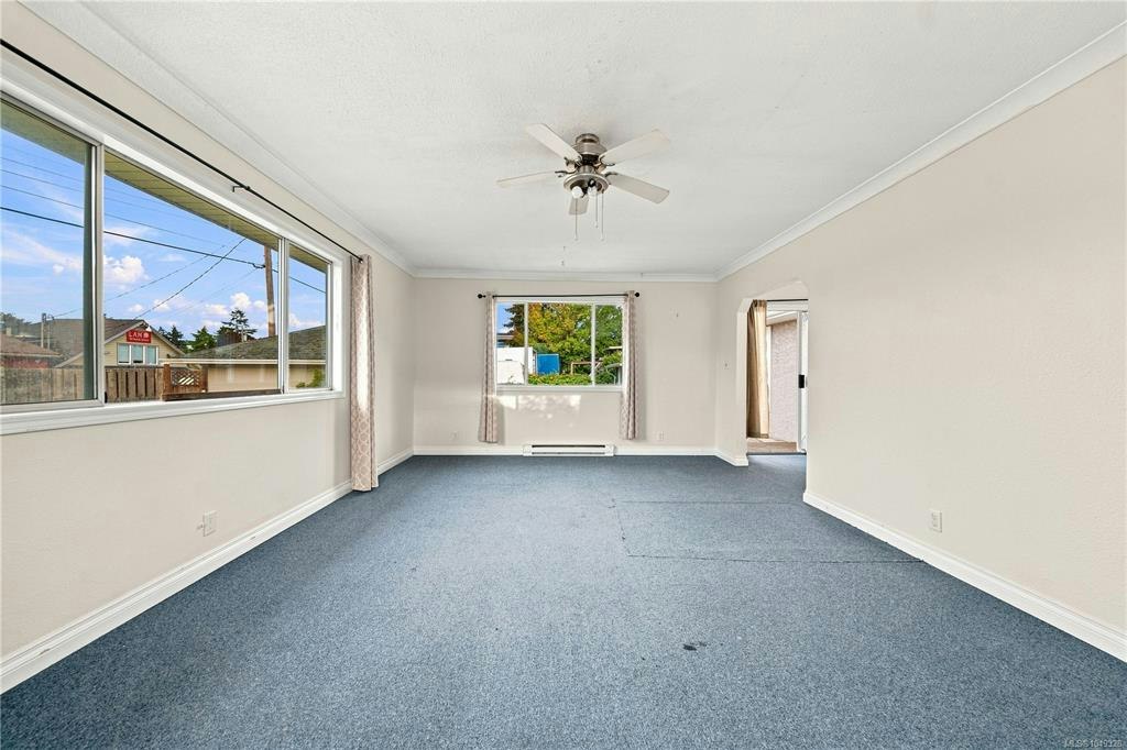 141 E Jensen Avenue, Parksville, BC, V9P 2H6 - 23