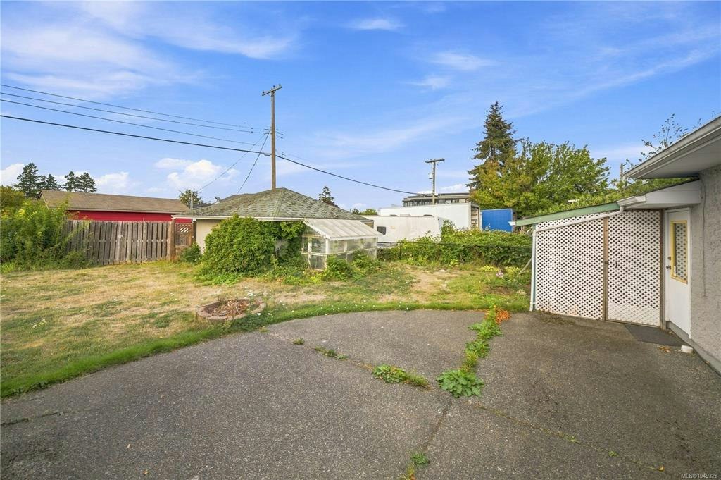 141 E Jensen Avenue, Parksville, BC, V9P 2H6 - 24