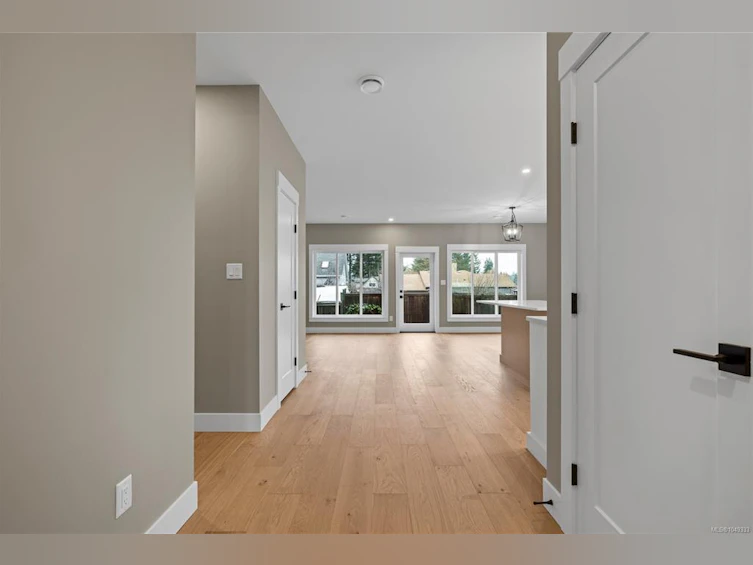 715 Doehle Avenue, Parksville, BC, V9P 2V1 - 14