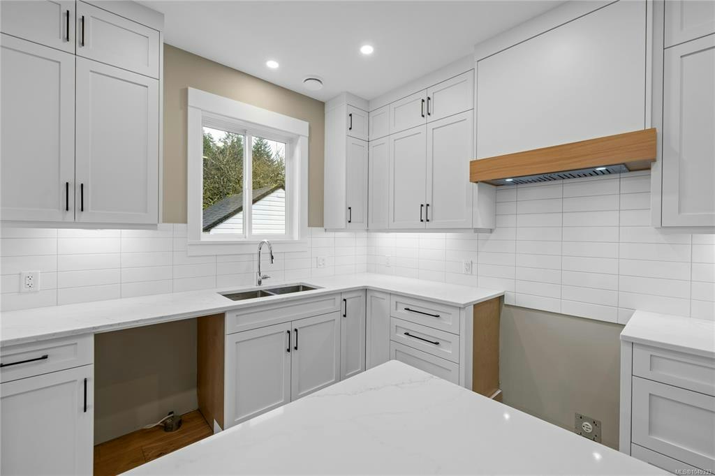 715 Doehle Avenue, Parksville, BC, V9P 2V1 - 38