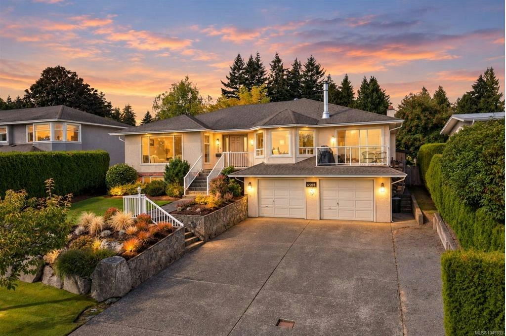 6508 Bella Vista Drive, Central Saanich, BC, V8Z 6X1