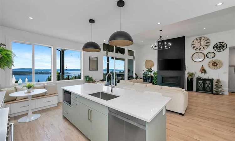 399 Thetis Drive