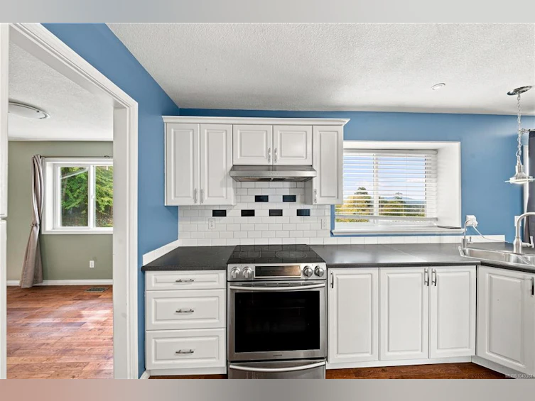 256 King Road, Nanaimo, BC, V9R 6H9 - 9