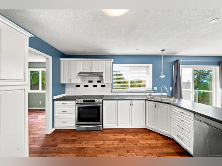 256 King Road, Nanaimo, BC, V9R 6H9 - 11