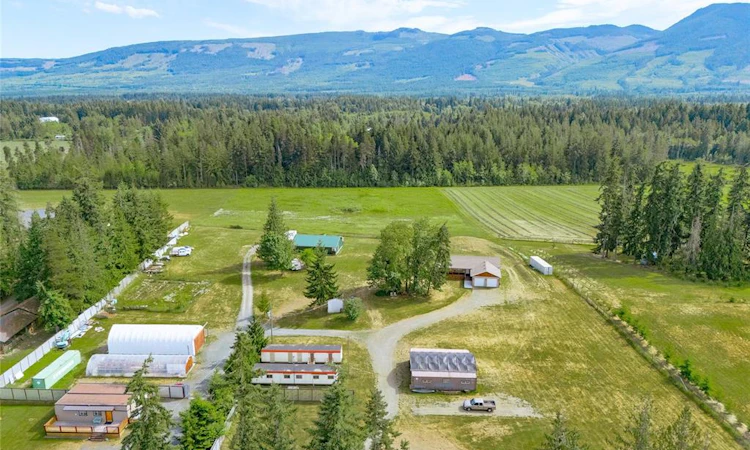 3044 Alberni Highway