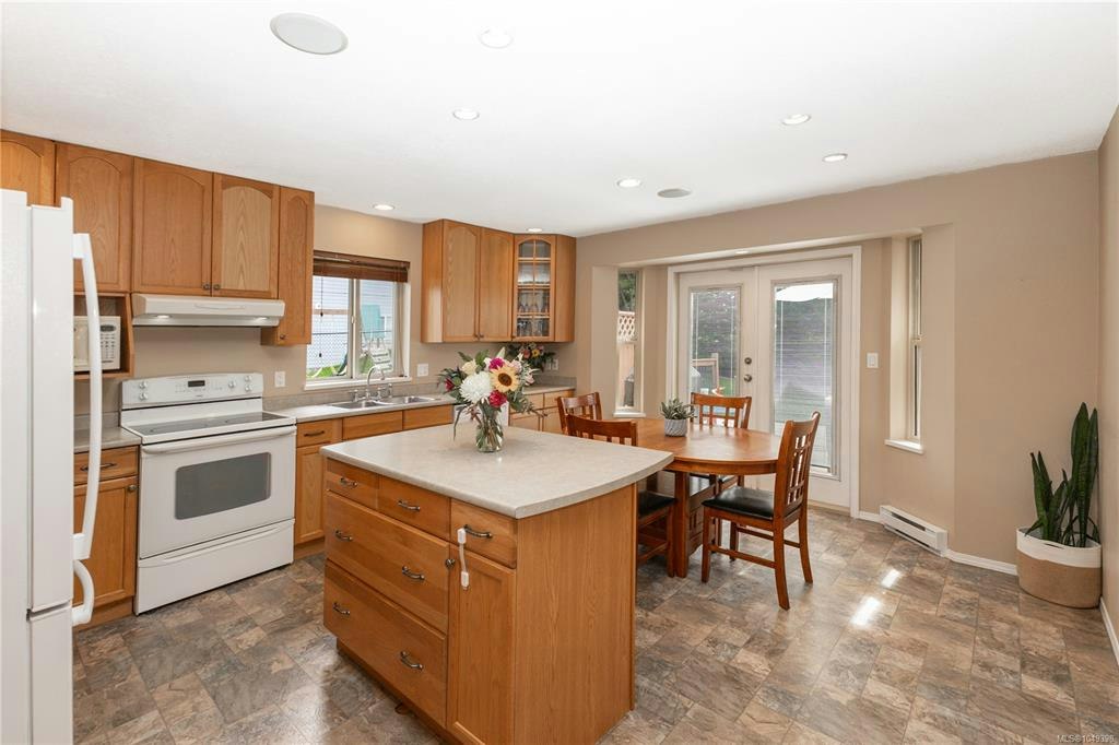 809 Willowcrest Road, Campbell River, BC, V9W 5L1 - 7