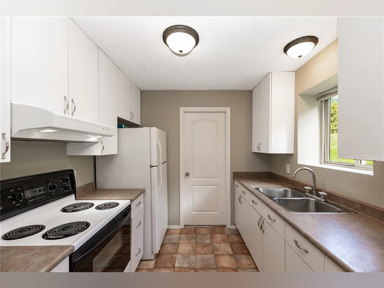 809 Willowcrest Road, Campbell River, BC, V9W 5L1 - 38