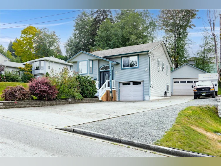809 Willowcrest Road, Campbell River, BC, V9W 5L1 - 3