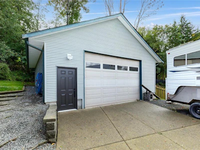 809 Willowcrest Road - 2