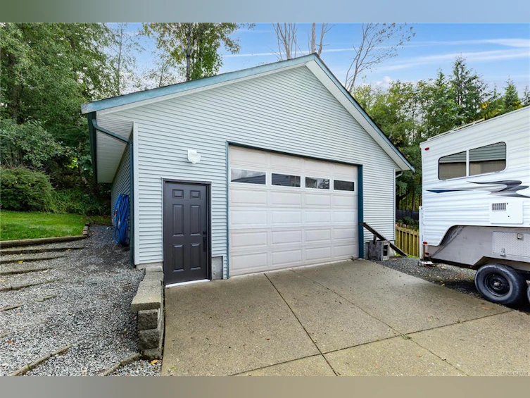 809 Willowcrest Road, Campbell River, BC, V9W 5L1 - 2