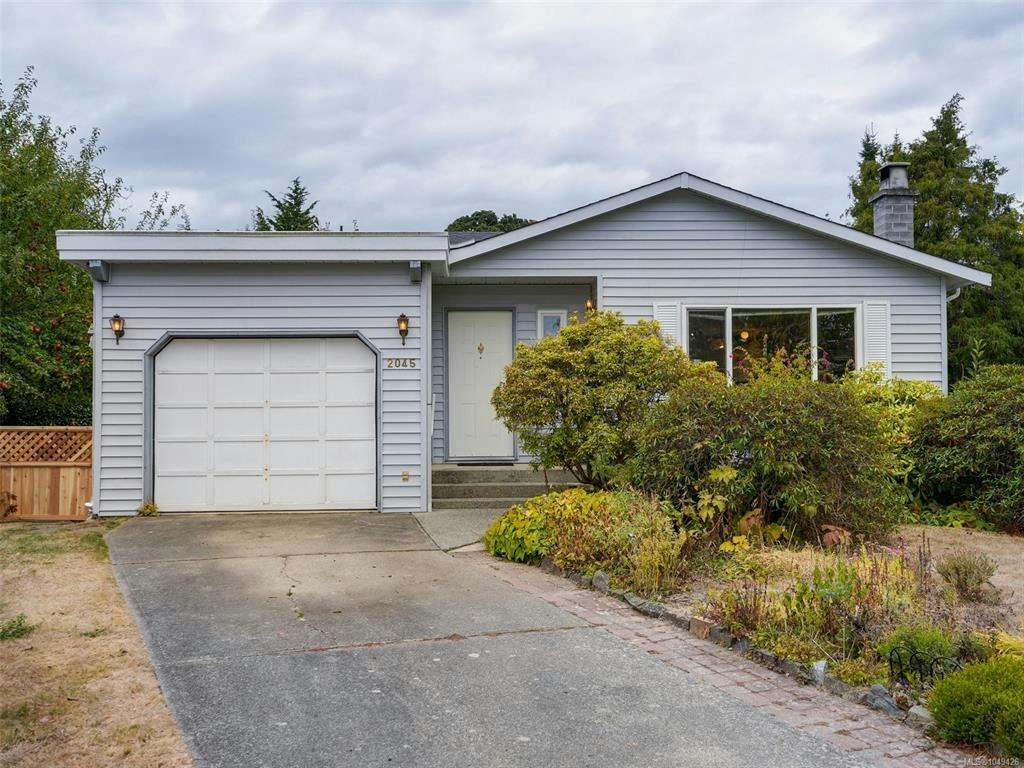 2045 Winmeadow Place, Sidney, BC, V8L 4S3