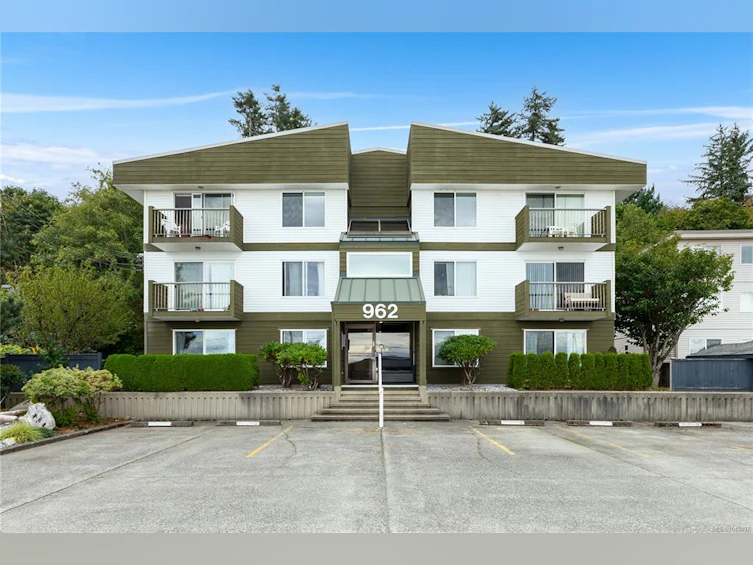 304-962 S Island Highway, Campbell River, BC, V9W 1B1