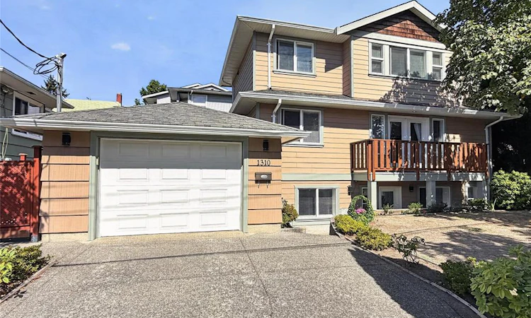 1310 Basil Avenue