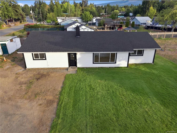 3538 Foxglove Road, Hilliers, BC, V9K 1V8 - 47