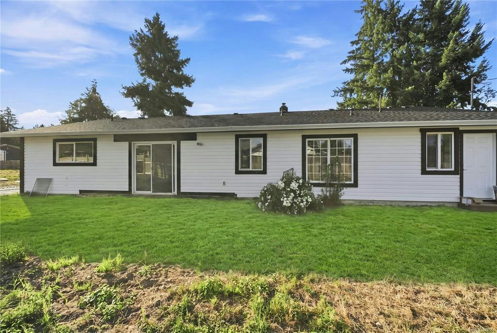 3538 Foxglove Road, Hilliers, BC, V9K 1V8 - 48