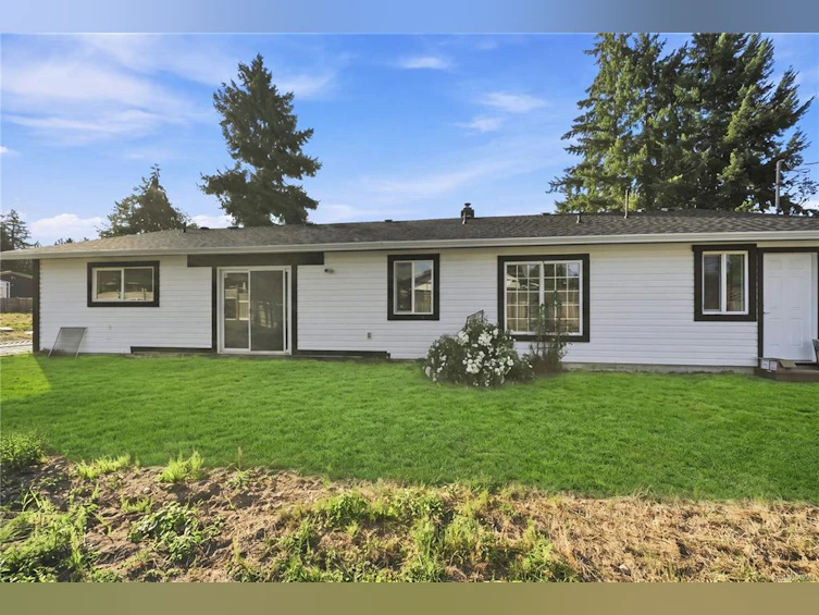 3538 Foxglove Road, Hilliers, BC, V9K 1V8 - 48
