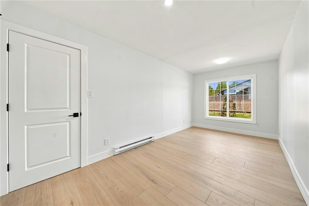 3538 Foxglove Road, Hilliers, BC, V9K 1V8 - 43