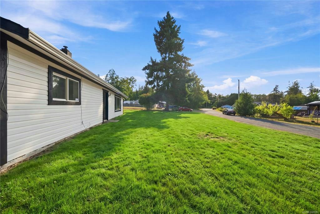 3538 Foxglove Road, Hilliers, BC, V9K 1V8 - 50