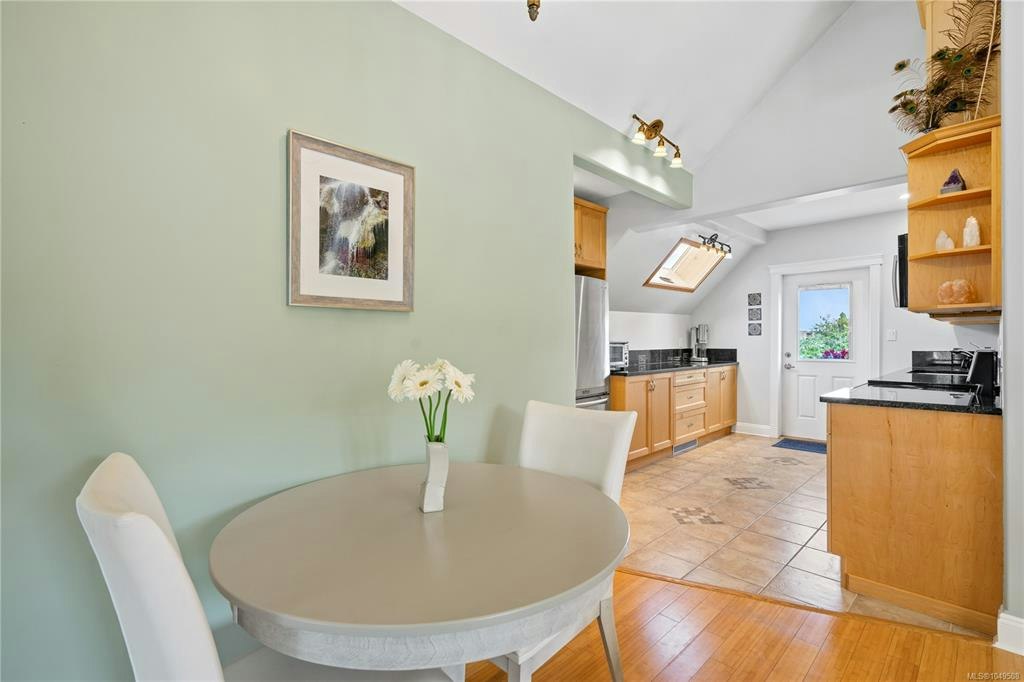 3-1376 Pandora Avenue, Victoria, BC, V8R 1A3 - 11