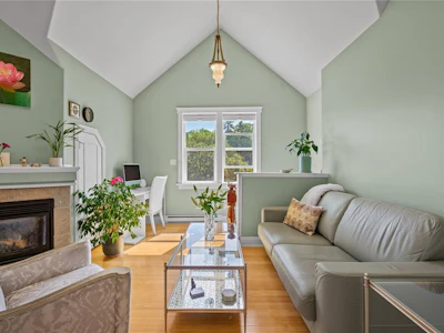 3-1376 Pandora Avenue - 5