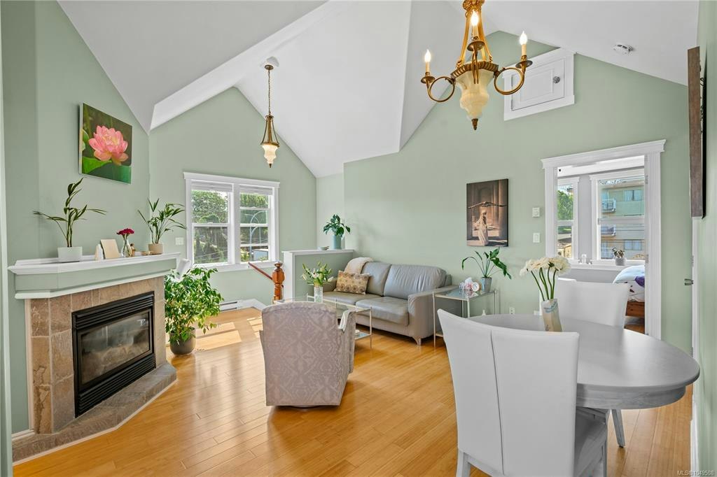 3-1376 Pandora Avenue - 4