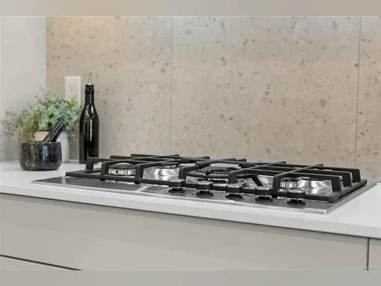 601-2337 Bear Mountain Pkwy, Langford, BC, V9B 6V1 - 10