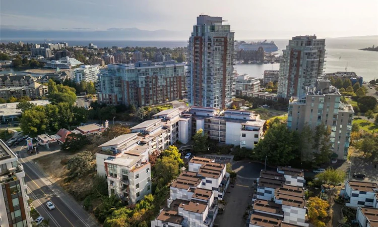 212-455 Sitkum Road