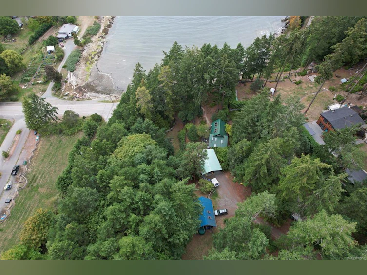 871 Sharie Road, Gabriola Island, BC, V0R 1X2 - 2