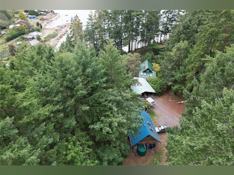 871 Sharie Road, Gabriola Island, BC, V0R 1X2 - 10