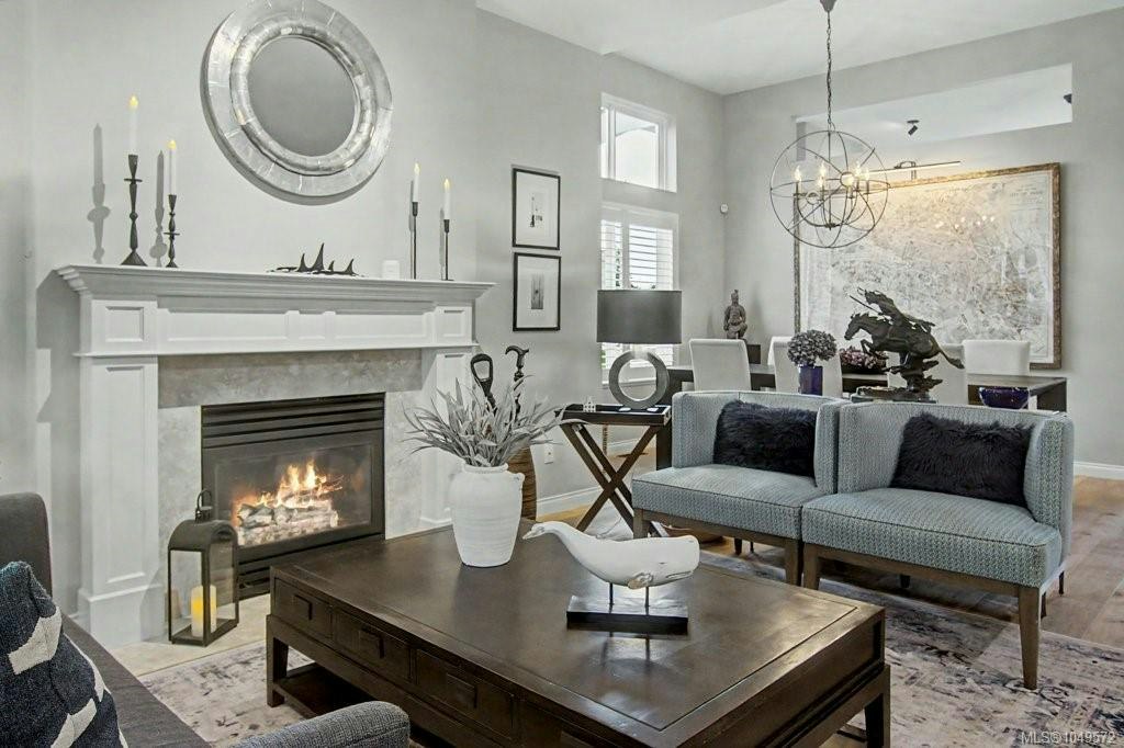 1359 Saturna Drive - 2