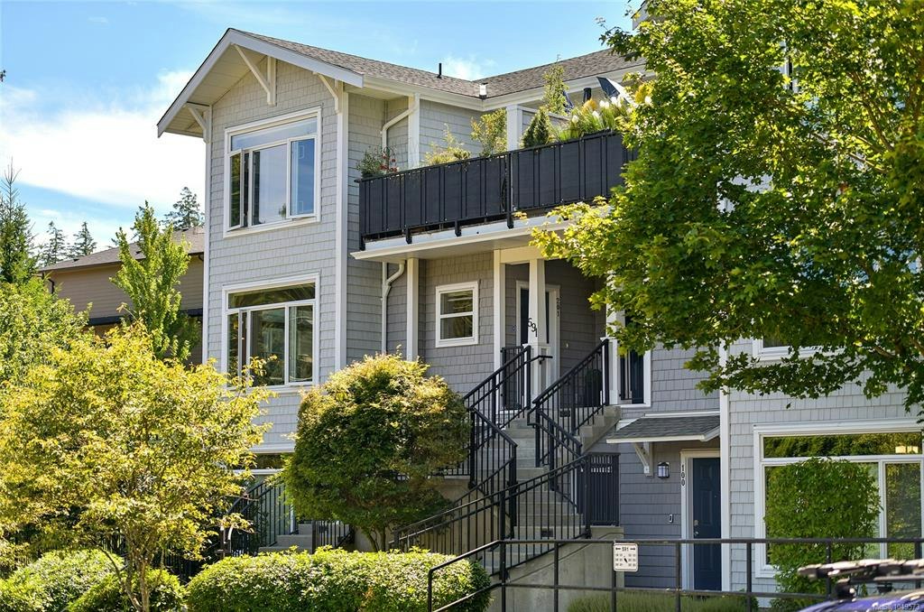 201-591 Latoria Road, Colwood, BC, V8W 2T6