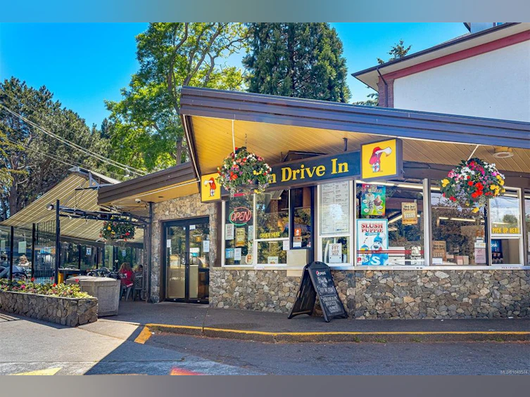 117 Medana Street, Victoria, BC, V8V 2H6 - 56